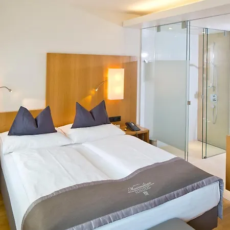 Maximilian - Stadthaus Penz 4*