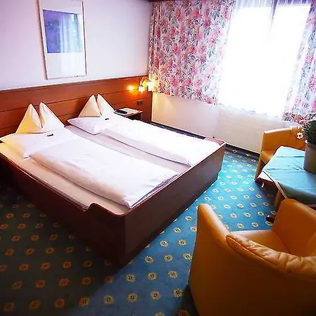 Maximilian - Stadthaus Penz Hotell Innsbruck