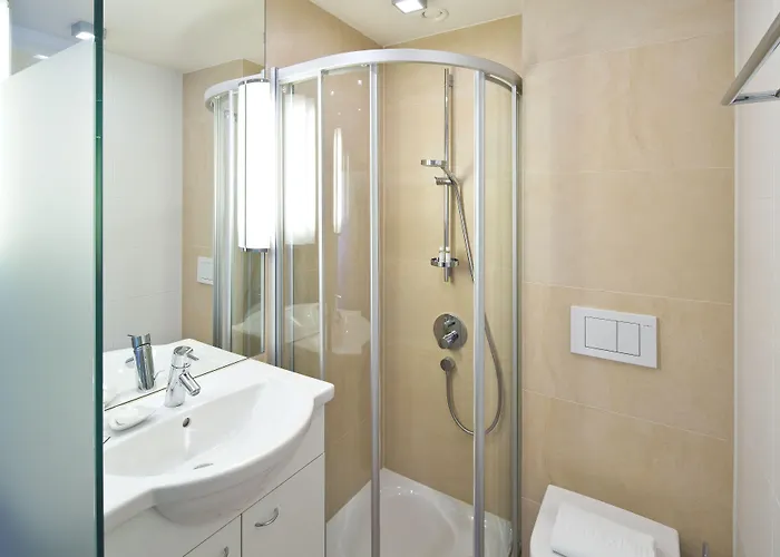 Maximilian - Stadthaus Penz אינסברוק