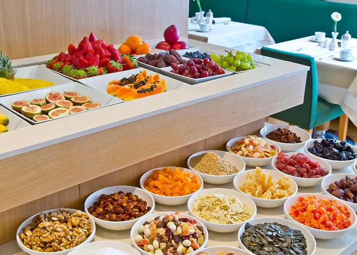 Maximilian - Stadthaus Penz 4* אינסברוק