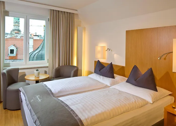 מלון Maximilian - Stadthaus Penz 4*