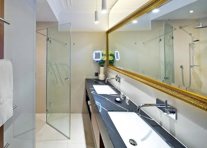 Maximilian - Stadthaus Penz 4*