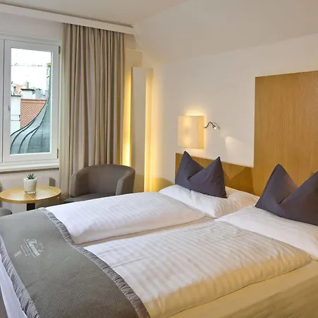 Hotel Maximilian - Stadthaus Penz 4*