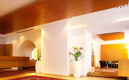 Maximilian - Stadthaus Penz Hotel 4*